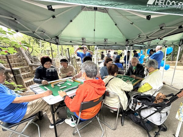 渋谷おとなりサンデーに麻雀ブースが登場！～笑顔で繋がる健康と脳トレの輪～